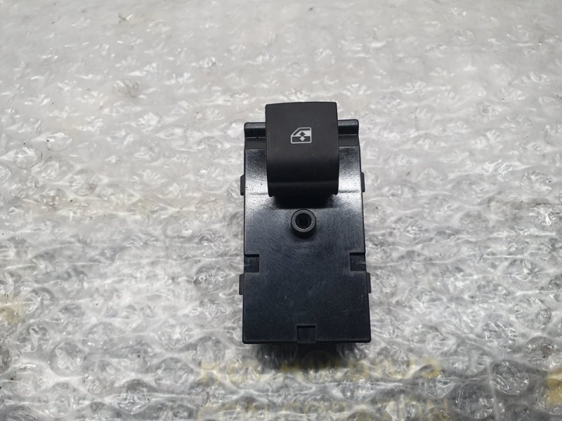 Recambio de mando elevalunas trasero derecho para opel astra k lim. 5türig dynamic referencia OEM IAM 13408452  