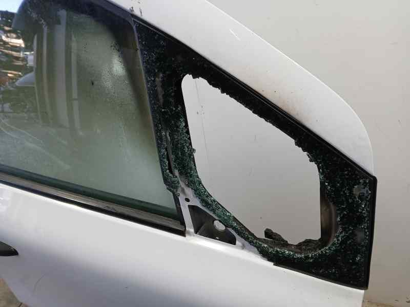 Recambio de puerta delantera derecha para nissan towstar acenta referencia OEM IAM 8010000Q1H  TOCADA CRISTAL CUSTODIA ROTO Y GO