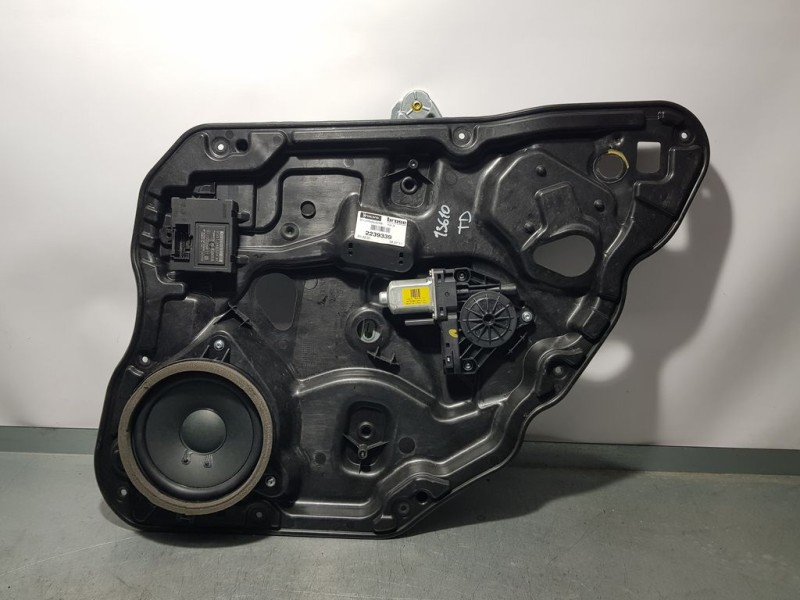 Recambio de elevalunas trasero derecho para volvo xc60 kinetic awd referencia OEM IAM 966264101  ELÉCTRICO 6 PINS