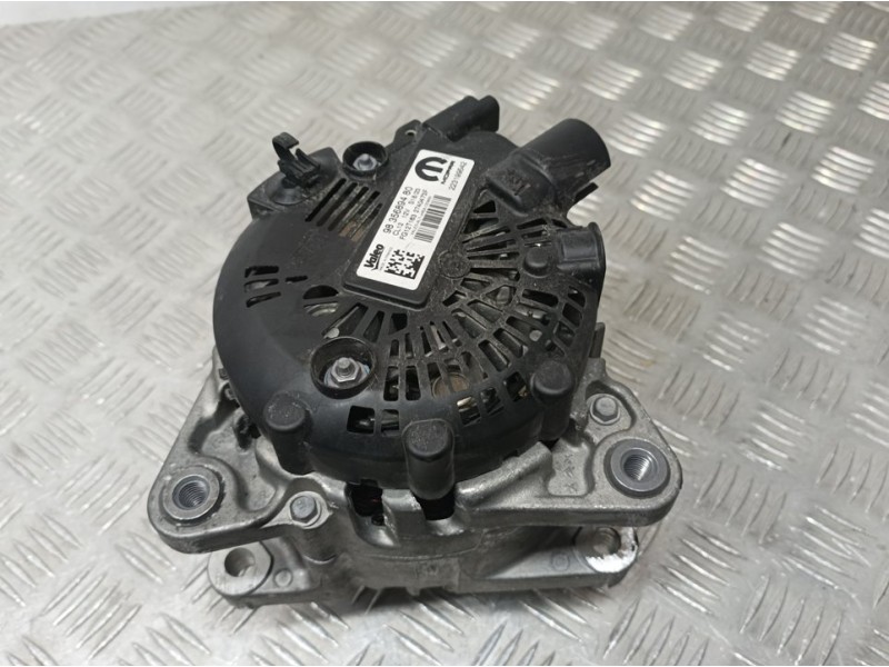 Recambio de alternador para opel corsa f edition referencia OEM IAM 9835689480 2740473F VALEO