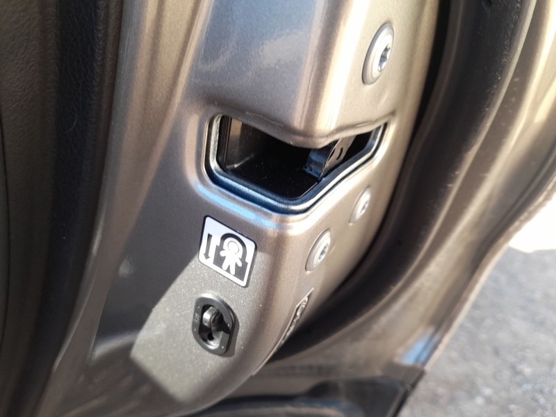 Recambio de cerradura puerta trasera derecha para lexus nx (_z1_) 300h (ayz10_) referencia OEM IAM 6905012410  