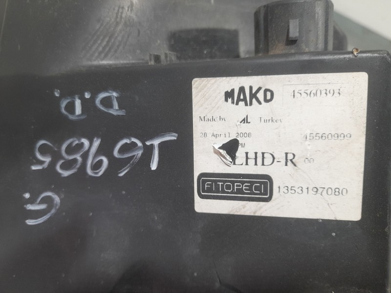 Recambio de faro derecho para citroën nemo monospace 1.4 hdi referencia OEM IAM 1353205080  