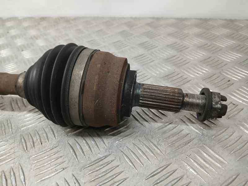 Recambio de transmision delantera derecha para nissan towstar acenta referencia OEM IAM 391008095R  