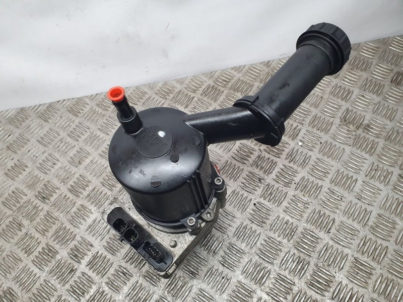 Recambio de bomba direccion electrica para citroën c4 lim. seduction referencia OEM IAM 9803319180  