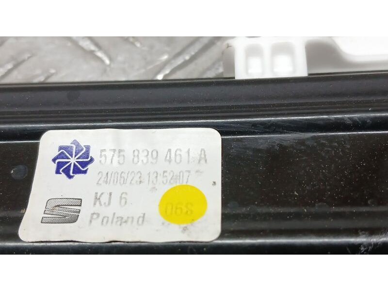Recambio de elevalunas trasero izquierdo para seat ateca (kh7) xperience referencia OEM IAM 575839461A ELECTRICO 5 PINS 