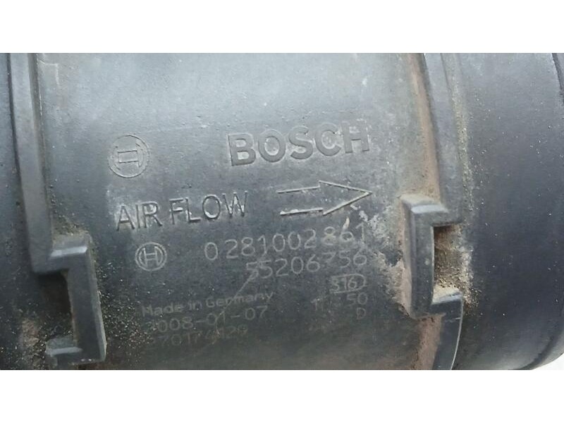 Recambio de caudalimetro para fiat doblo monospace (119_, 223_) 1.9 jtd referencia OEM IAM 55206756 BOSCH 0281002861