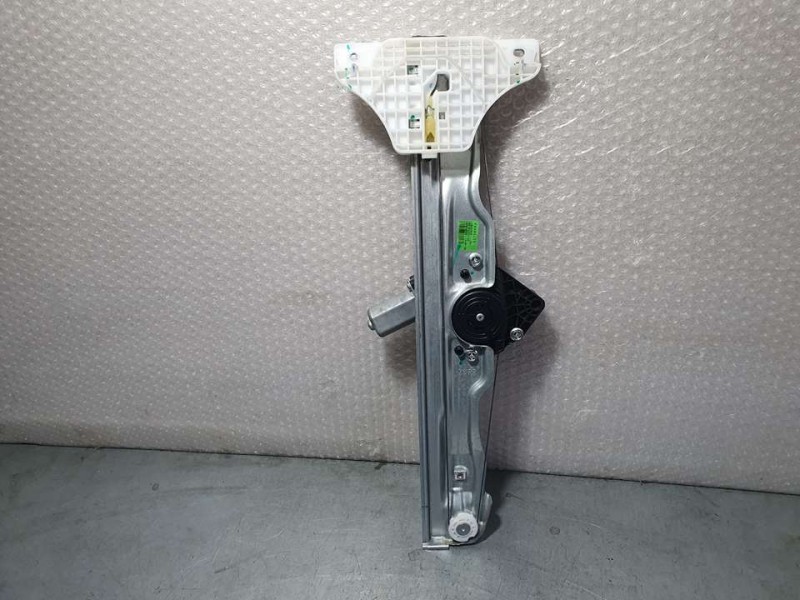 Recambio de elevalunas trasero derecho para mg zs 1.0 t-gdi referencia OEM IAM 10233938 20230220 ELECTRICO 2 PINES