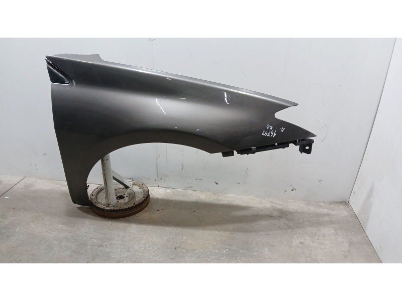 Recambio de aleta delantera derecha para renault laguna iii (bt0/1) 1.5 dci (bt00, bt0a, bt0t, bt1j) referencia OEM IAM 63100003