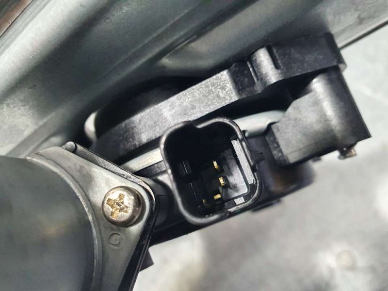 Recambio de elevalunas trasero derecho para mg zs 1.0 t-gdi referencia OEM IAM 10233938 20230220 ELECTRICO 2 PINES