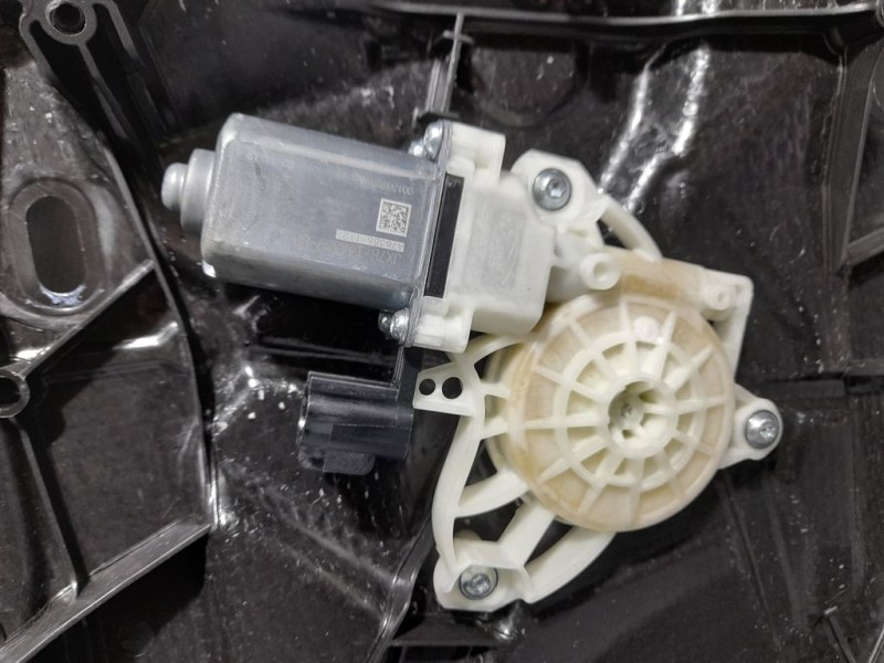 Recambio de elevalunas delantero derecho para ford focus st-line referencia OEM IAM JX7BA23200CE  ELECTRICO 2 PINES