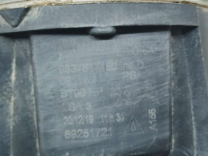 Recambio de faro antiniebla izquierdo para toyota proace city referencia OEM IAM 9837817180 89251721 VALEO