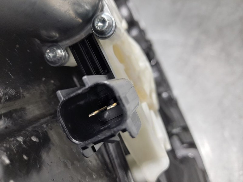 Recambio de elevalunas delantero derecho para ford focus st-line referencia OEM IAM JX7BA23200CE  ELECTRICO 2 PINES