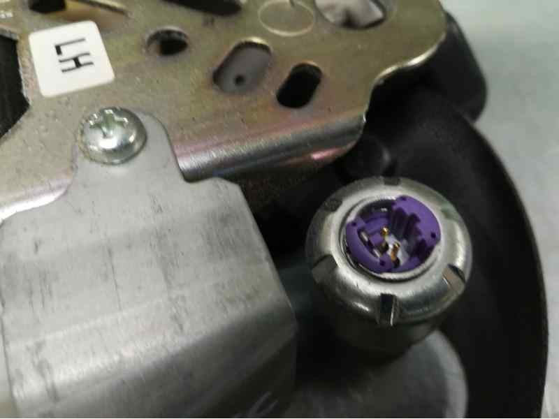 Recambio de pretensor airbag izquierdo para hyundai i30 comfort referencia OEM IAM 888102R900 272704 