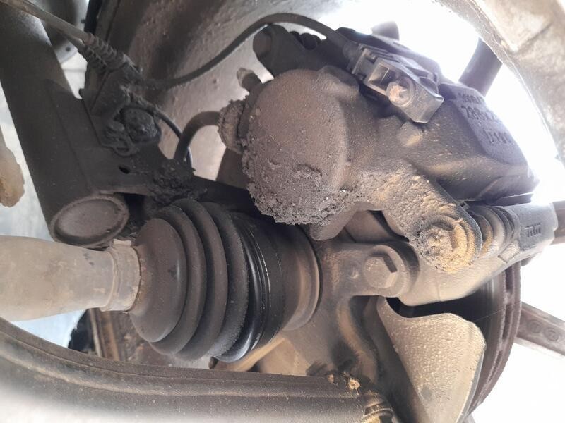 Recambio de mangueta delantera derecha para mercedes-benz clase b sports tourer (w245) b 180 cdi (245.207) referencia OEM IAM A1