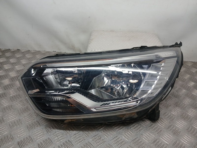 Recambio de faro izquierdo para renault express furgoneta/monovolumen 1.5 blue dci 95 (f6ab) referencia OEM IAM 260600331R  