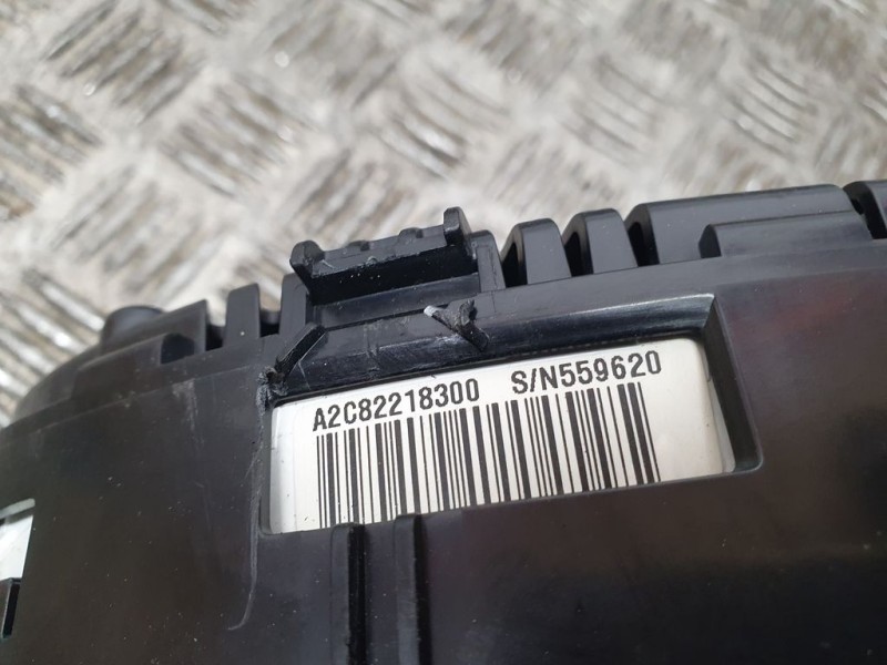 Recambio de cuadro instrumentos para citroën c4 lim. seduction referencia OEM IAM N559620 A2C82218300 