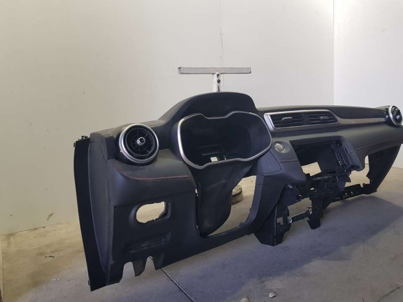 Recambio de kit airbag para mg zs 1.0 t-gdi referencia OEM IAM 773529DP2270152 C/ SALPICADERO Y SIN PRETENSORES 