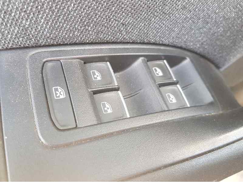 Recambio de mando elevalunas delantero izquierdo para seat ateca (kh7) xperience referencia OEM IAM 5G0959857GIHA  