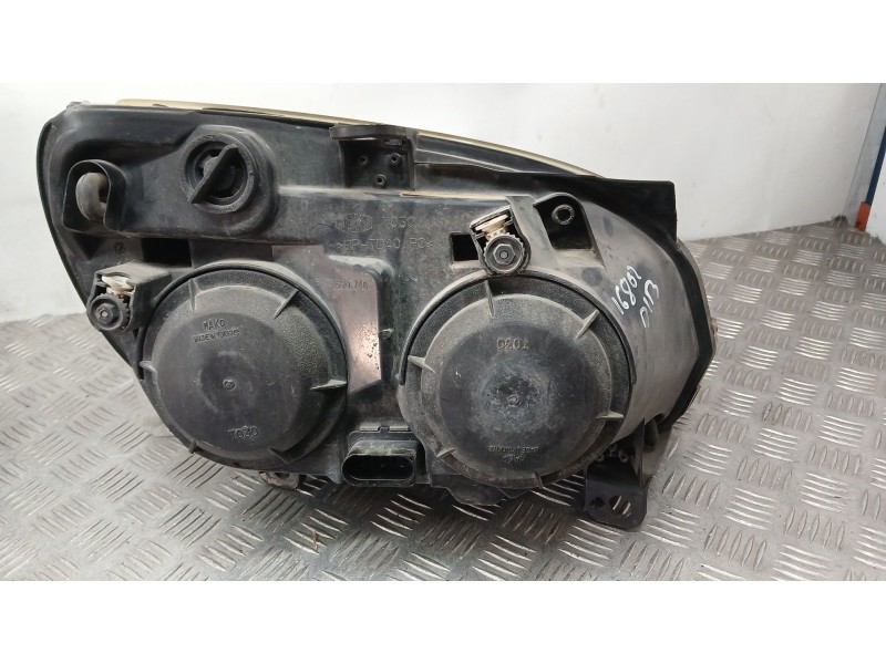 Recambio de faro izquierdo para fiat doblo monospace (119_, 223_) 1.9 jtd referencia OEM IAM 51805935  4360999