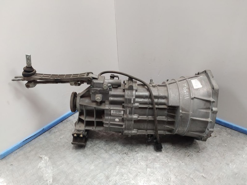 Recambio de caja cambios para ssangyong kyron 200 xdi limited referencia OEM IAM G3102009007 MAD280900071 5VELOCIDADES