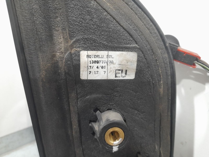 Recambio de retrovisor izquierdo para citroën nemo monospace 1.4 hdi referencia OEM IAM 1309573070 C/MANDO 