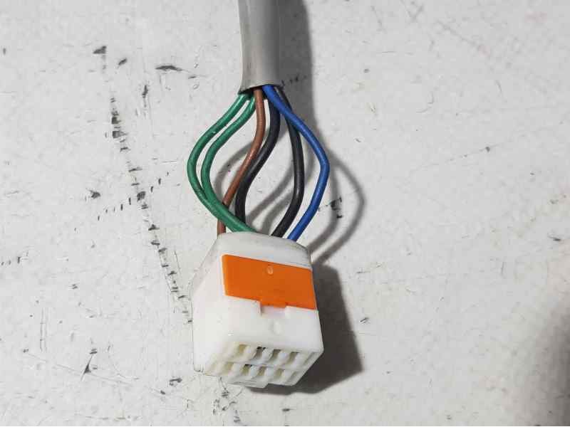 Recambio de retrovisor izquierdo para mazda 6 berlina (gg) 2.3 sportive (5-ptas.) referencia OEM IAM  6 CABLES ELECTRICO