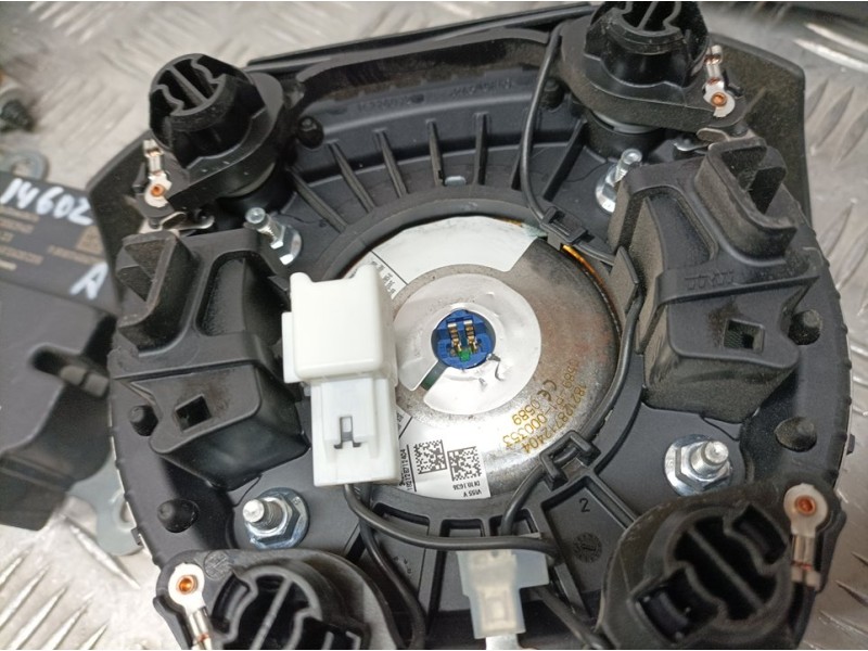 Recambio de kit airbag para dacia dokker ambiance referencia OEM IAM 985701142R  C/ PRETENSORES