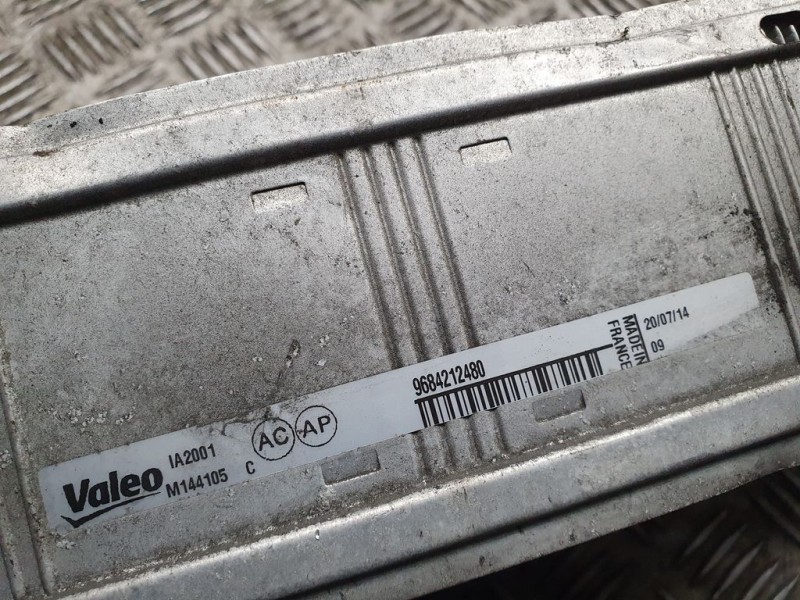 Recambio de intercooler para citroën c4 lim. seduction referencia OEM IAM 9684212480 0144105 VALEO