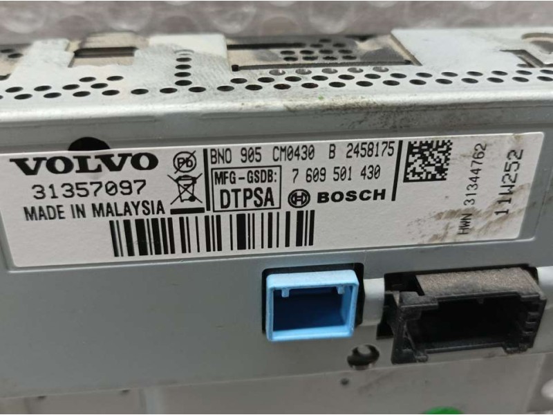 Recambio de sistema navegacion gps para volvo xc60 kinetic awd referencia OEM IAM 31357097 7609501430 BOSCH