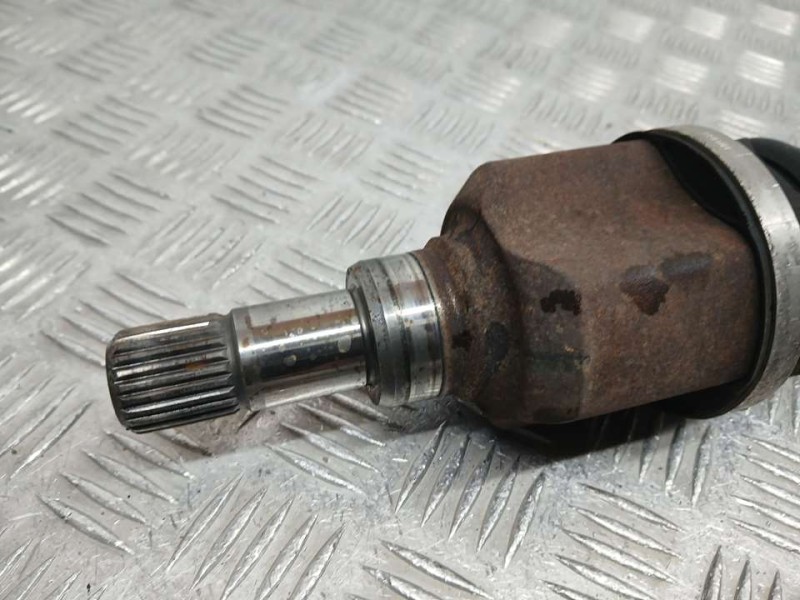 Recambio de transmision delantera derecha para toyota proace city referencia OEM IAM 9806699780  