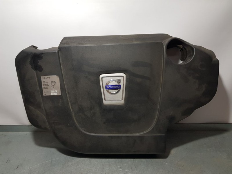 Recambio de tapa motor para volvo xc60 kinetic awd referencia OEM IAM 30777775  