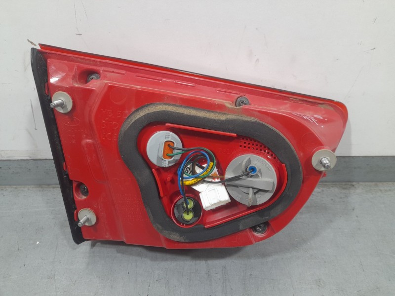 Recambio de piloto trasero derecho para kia rio (yb) hibrid referencia OEM IAM 92404H8 INTERIOR INTERIOR