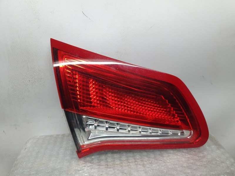 Recambio de piloto trasero izquierdo para citroën c4 lim. seduction referencia OEM IAM 9672155880  INTERIOR