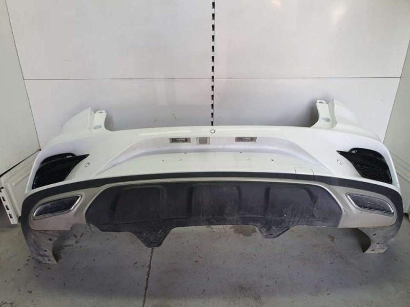 Recambio de paragolpes trasero para mg zs 1.0 t-gdi referencia OEM IAM 10639343  