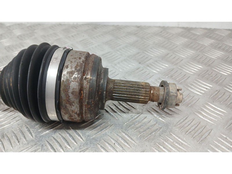 Recambio de transmision delantera derecha para renault express furgoneta/monovolumen 1.5 blue dci 95 (f6ab) referencia OEM IAM 3