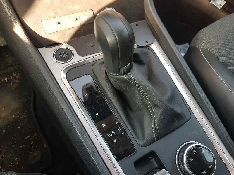 Recambio de palanca cambio para seat ateca (kh7) xperience referencia OEM IAM 575921225A  