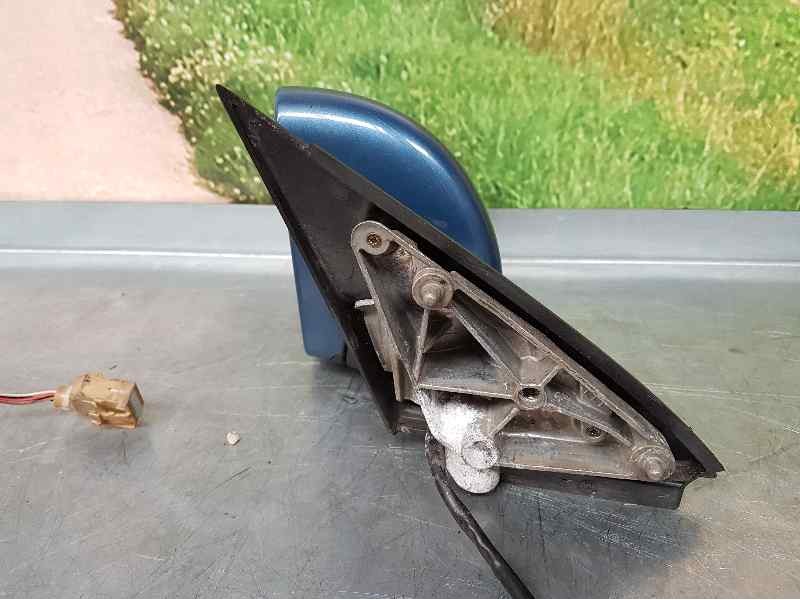 Recambio de retrovisor izquierdo para audi a4 berlina (8e) 2.0 referencia OEM IAM  5 CABLES ELECTRICO