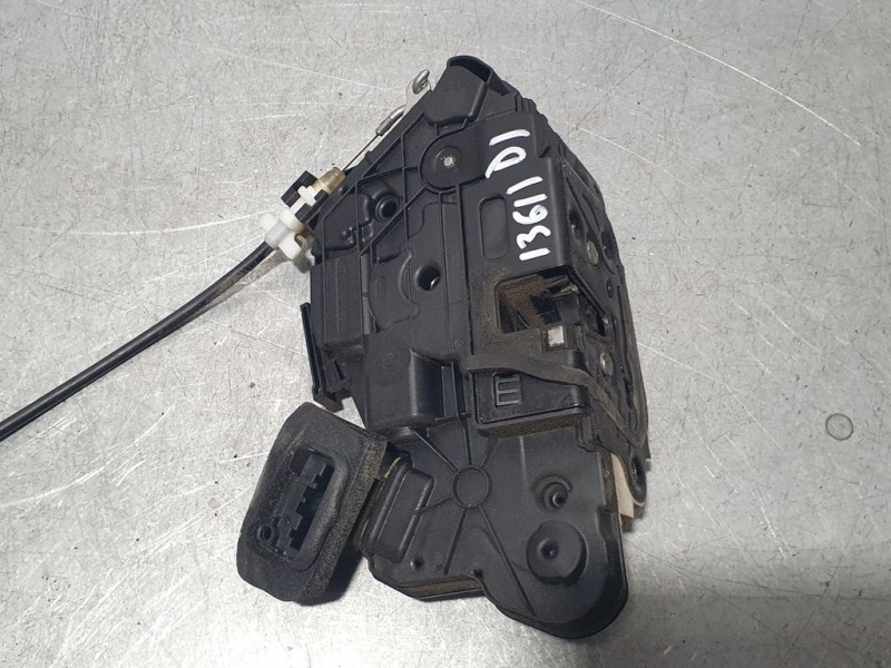 Recambio de cerradura puerta delantera izquierda para volkswagen polo (6r1) 5 puertas referencia OEM IAM 5K1937015E  