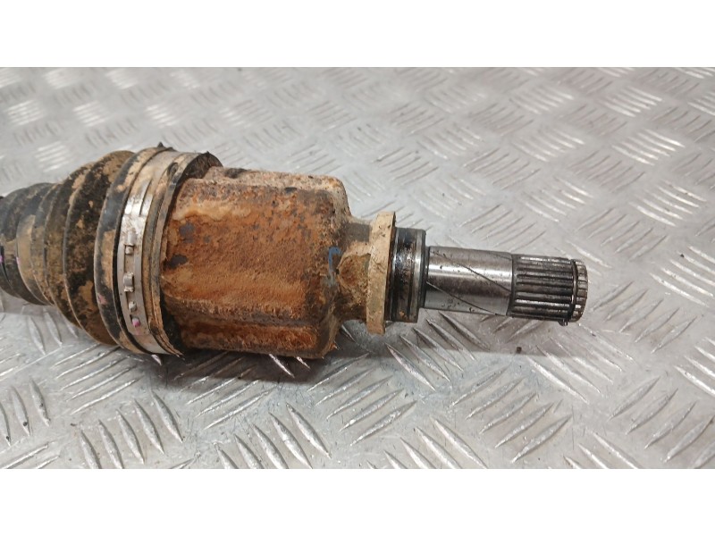 Recambio de transmision delantera izquierda para renault express furgoneta/monovolumen 1.5 blue dci 95 (f6ab) referencia OEM IAM