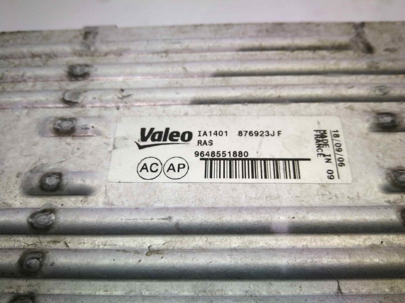 Recambio de intercooler para citroën c4 coupe vtr referencia OEM IAM 9648551880  
