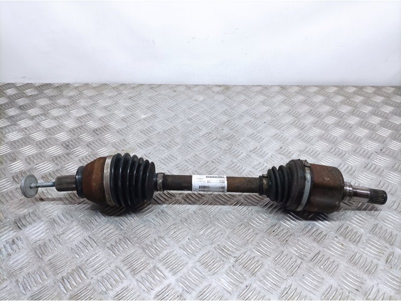 Recambio de transmision delantera izquierda para ford mondeo ber. (ca2) ghia referencia OEM IAM 30681397  