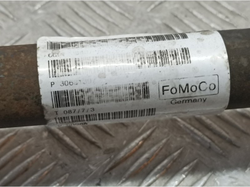 Recambio de transmision delantera izquierda para ford mondeo ber. (ca2) ghia referencia OEM IAM 30681397  