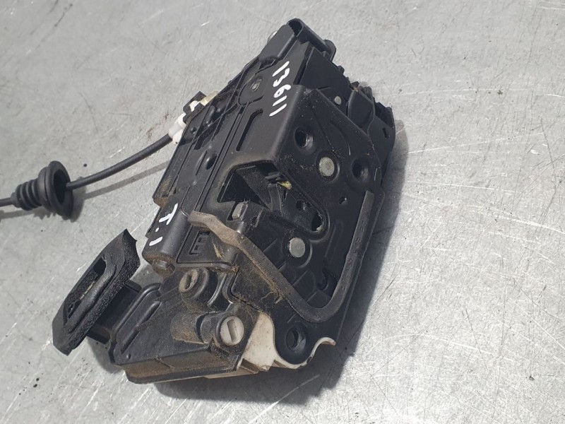 Recambio de cerradura puerta trasera izquierda para volkswagen polo (6r1) 5 puertas referencia OEM IAM 6R4839015A  