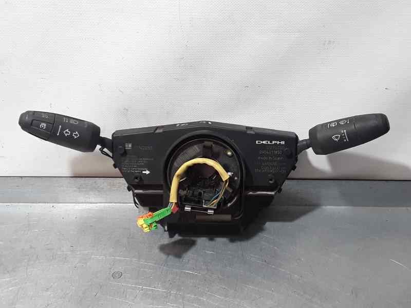 Recambio de mando luces y limpia para opel corsa d catch me referencia OEM IAM 13142283 12274700 DELPHI