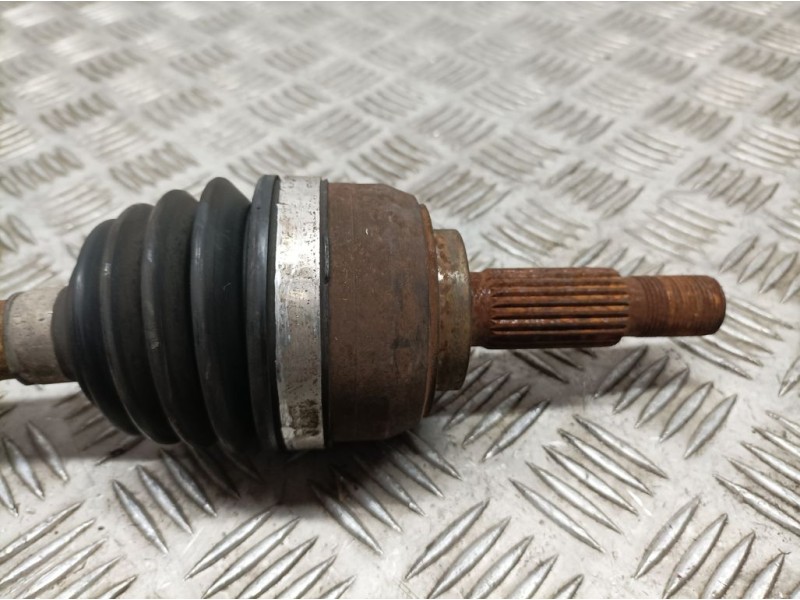 Recambio de transmision delantera izquierda para renault twingo authentique referencia OEM IAM   