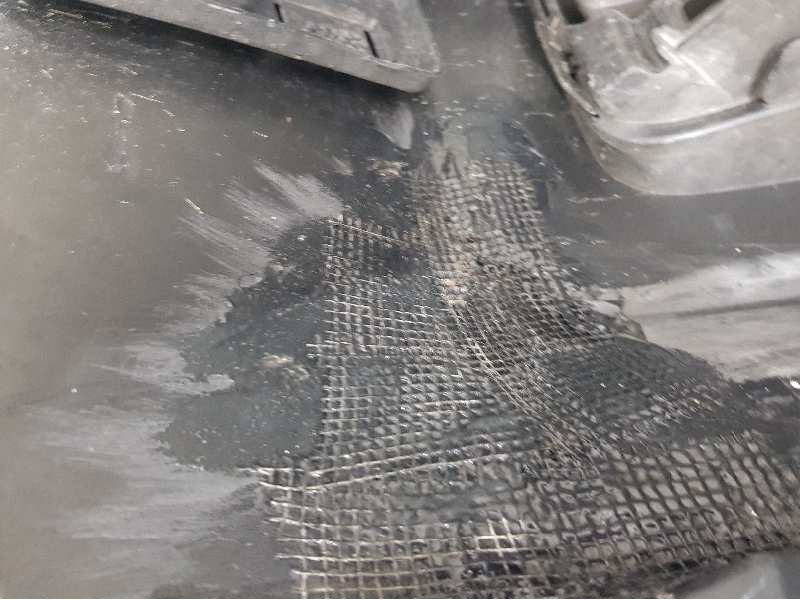 Recambio de paragolpes delantero para nissan towstar acenta referencia OEM IAM 6202200Q1D  TOCADO