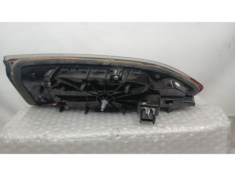 Recambio de piloto trasero derecho interior para bmw x4 (g02, f98) m40 i xdrive referencia OEM IAM 8743379809 ROZADO 