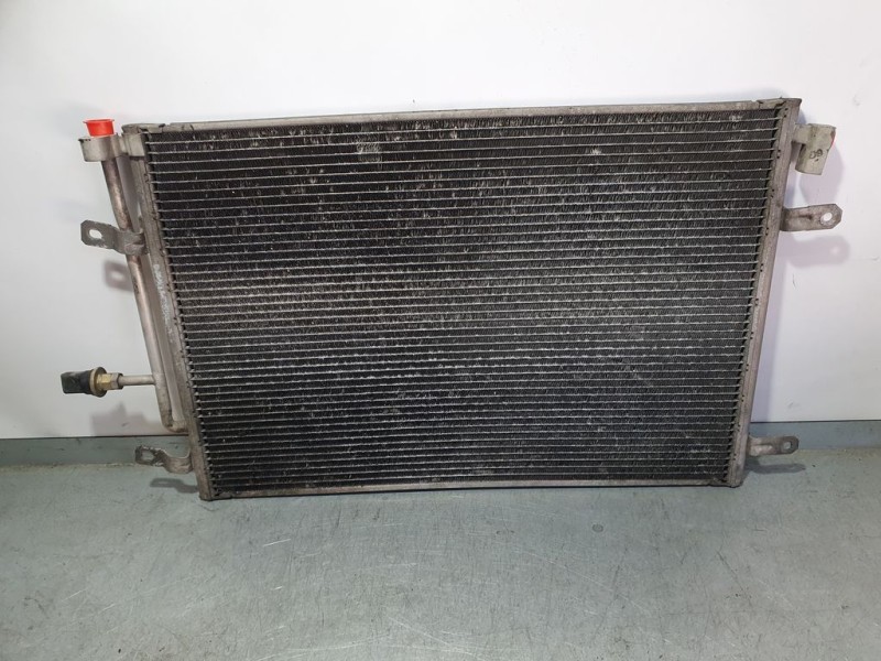 Recambio de condensador / radiador aire acondicionado para audi a4 berlina (8e) 2.5 tdi referencia OEM IAM 8E0260401N 4477500762