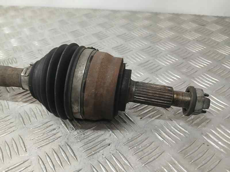 Recambio de transmision delantera derecha para nissan towstar acenta referencia OEM IAM 391008095R  