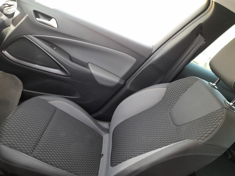 Recambio de asiento delantero derecho para opel crossland x / crossland (p17, p2qo) 1.2 (75) referencia OEM IAM   